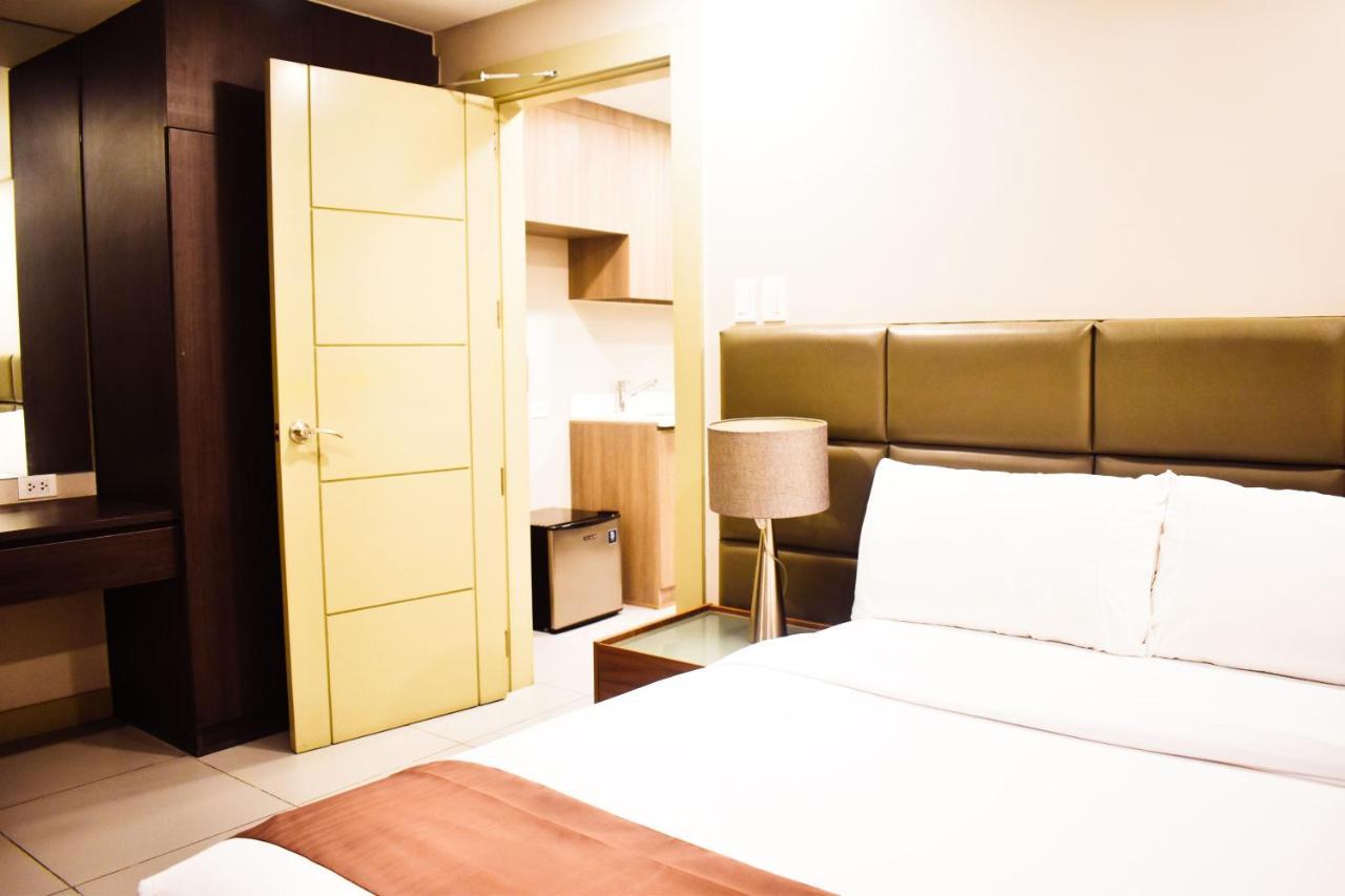 Lelita Hotel - Certified Quarantine Facility Makati City Extérieur photo